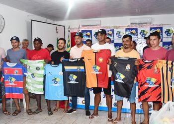 Entrega de Uniformes para os Times do Campeonato Municipal de Patos do Piauí