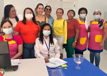 A estratégia de vacinação contra Influenza segue em Paulistana com Acompanhamento das Secretarias de Saúde e Assistência Social e a Coordenadora da Atenção básica e Imunização .