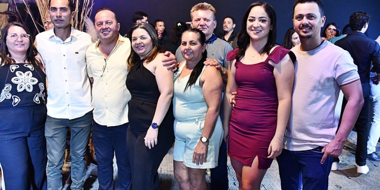 Sucesso de Público e Emoção: 13ª Caprinova Encanta Queimada Nova com Grandes Shows