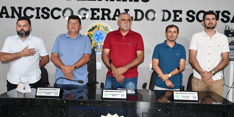 Acauã realiza 1ª Conferência Municipal de Saúde do Trabalhador com presença do prefeito Molão