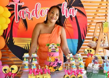 Tardezinha da Neilda: Uma Celebração Cheia de Charme e Sabor