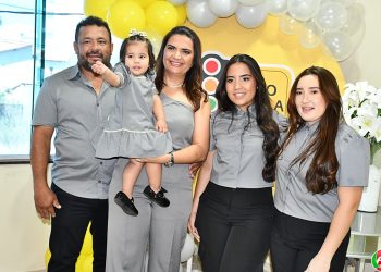 Autoescola Paulistana Celebra Seus 20 Anos com Fé, Gratidão e Emoção