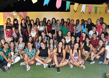 Arraiá da Gilvan Góis Academia mistura treino, dança e muita alegria!