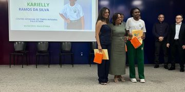 Karielly Ramos conquista prêmio estadual de Educação Fiscal.