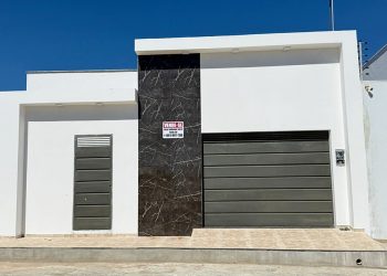 Casa à Venda no Bairro Lagoa