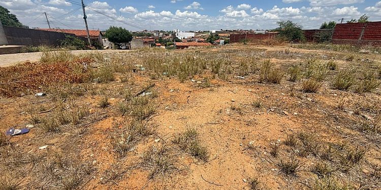 Vende-se Terrenos no Alto Vistoso