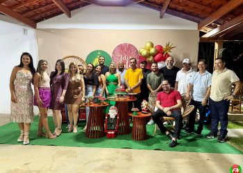 Secretaria Municipal de Saúde de Paulistana realiza confraternização com servidores e coordenadores