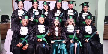 🎓 ETP celebra emocionante Colação de Grau da Enfermagem em Paulistana