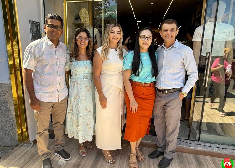 ✨ A cidade de Curral Novo do Piauí viveu um momento especial nesta terça-feira, 19 de maio, com a inauguração da nova loja Rejane Modas.