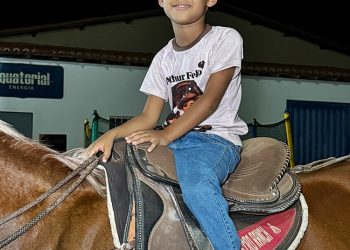 Arthur Felipe completou 5 aninhos em grande estilo! 🤠🐎🎉